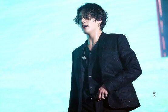 장발 진짜 미쳐벌여 ㅠㅠ 섹시 찰떡이야