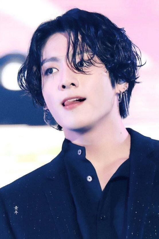 장발 진짜 미쳐벌여 ㅠㅠ 섹시 찰떡이야