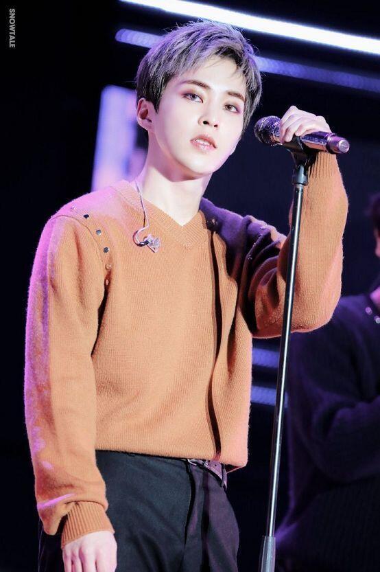 시우민 하세요 찐으로 예쁜 울 고영