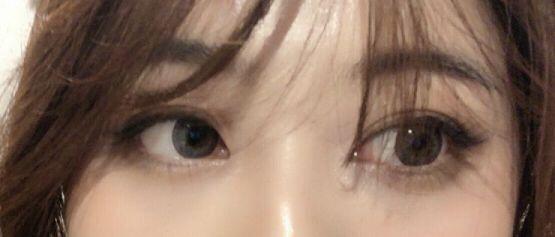 데일리는 아니고 여행갈때 하는 화장... 지우기 전에 찍은 거라 좀 번짐