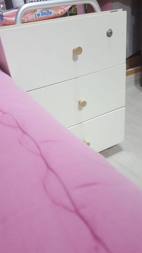 뭘까