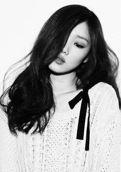 이성경,,