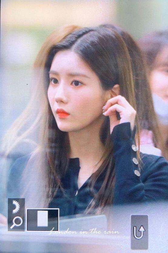 >>25 울 응비,, 귀엽기도 하지요...