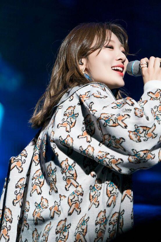 나 볼빨간사춘기 안지영 너무 사랑하잖아ㅠㅠㅠㅠ 컴백 10일에 한다고!! 꼭 봐 꼭!!