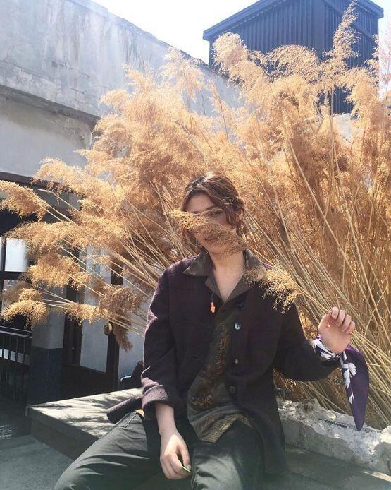 황소윤 사진 더 올리고 가야지... 여러분 황소윤 덕질하세요...