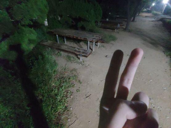 이건 화질 구려도 의자가 잘 나왔다 밝아서