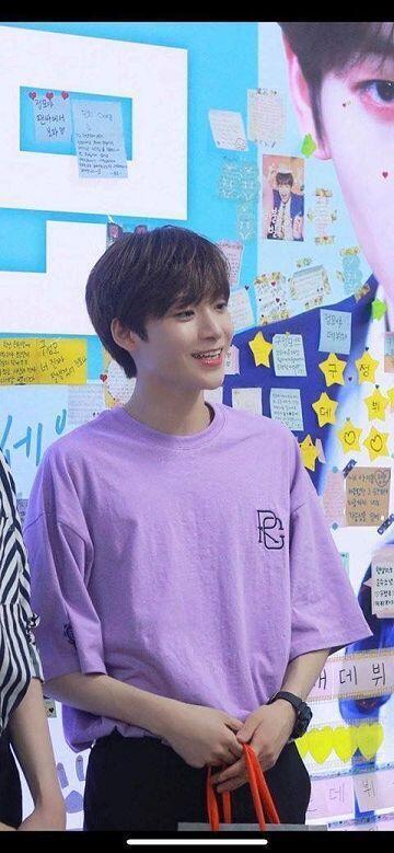다른 사람한테 받은 사진인데 저런 머리스타일도 투블럭인가