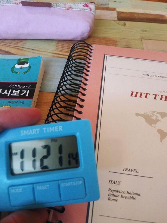 >>9 와 조언 고마워! 비빕ㅠㅠㅜ 사실 나도 이런 저런 생각이 많은 타입이라 이런 생각도 해보고 저런 생각도 해봤는데, 나온 결론은 [일단 뭐