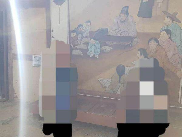 이거 사진 왼쪽에 흰색 선 일부러 넣은 효과 아니다? 짱신기하지?