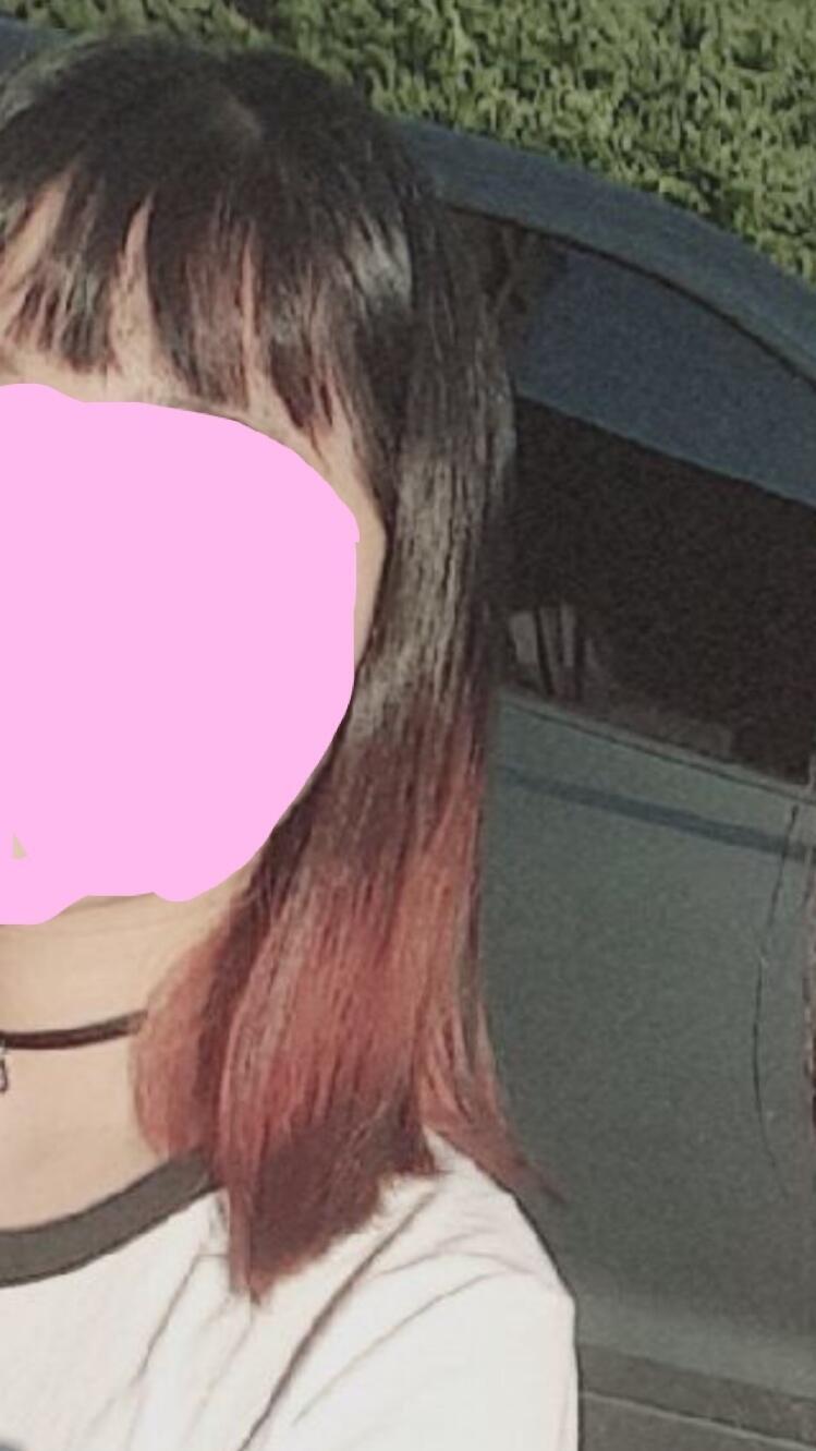 이런 색깔 해봤었엉