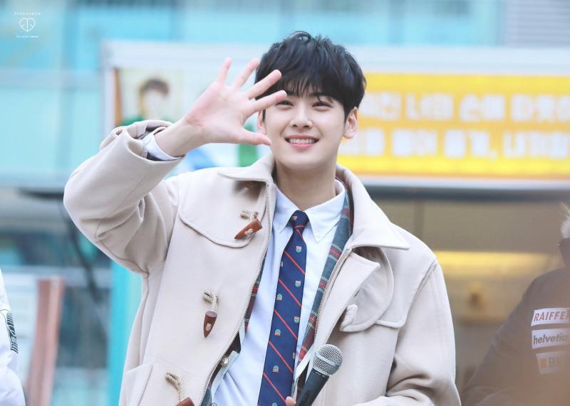 차은우 웃을때 졸귀야