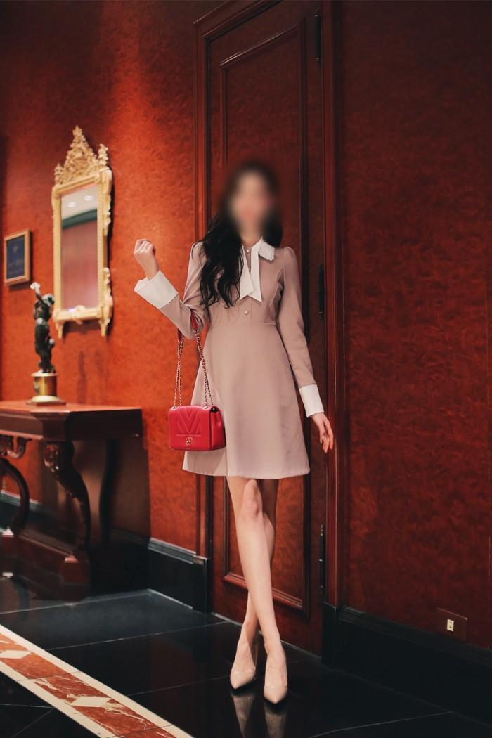 난 설명 잘 못해서 그냥 사진 들고왔다...ㅎ 이런 살짝 여리핑크 어때? 그리고 갠적인 생각인데 허리 라인 잡아주면 하체가 더 길어보이게되서 키