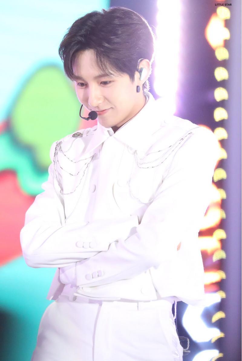 엔시티 드림 런쥔,,런쥔! 진짜 웃는거 예뻐