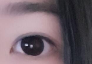 나도 자랑할래애에에 관심이 필요해!! 화장 안한 눈이야ㅎㅎ