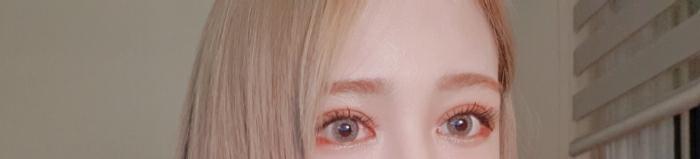 조심스레..올리고갈께 난 인형메이크업!!