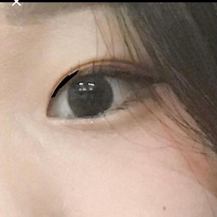 알아보는 사람이 있을까봐 겁난다 ㅠㅠ 쌍테붙여봤어ㅎㅎㅎ 그냥 데일리 메이꾸업이야 ㅎㅎㅎㅎ