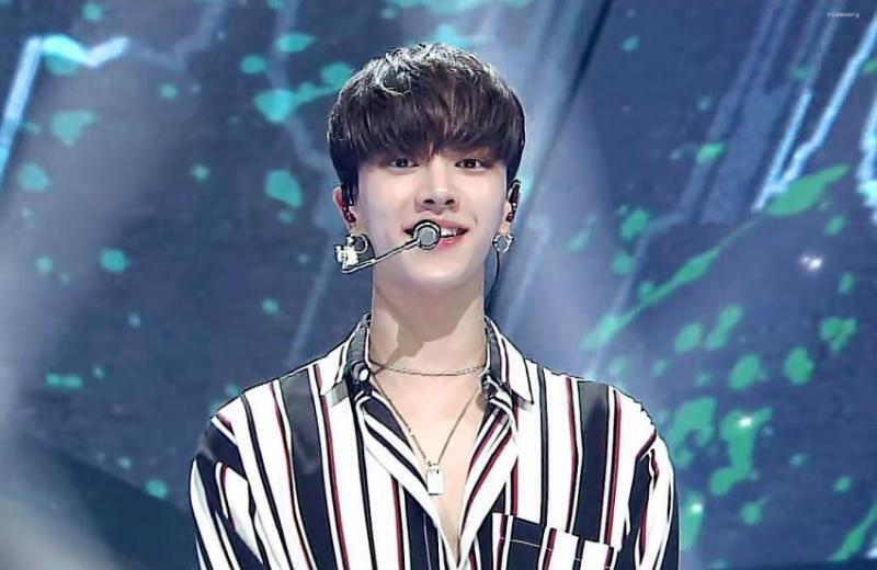다들 얼굴천재 이기광 얼굴 보고 가세요 ~