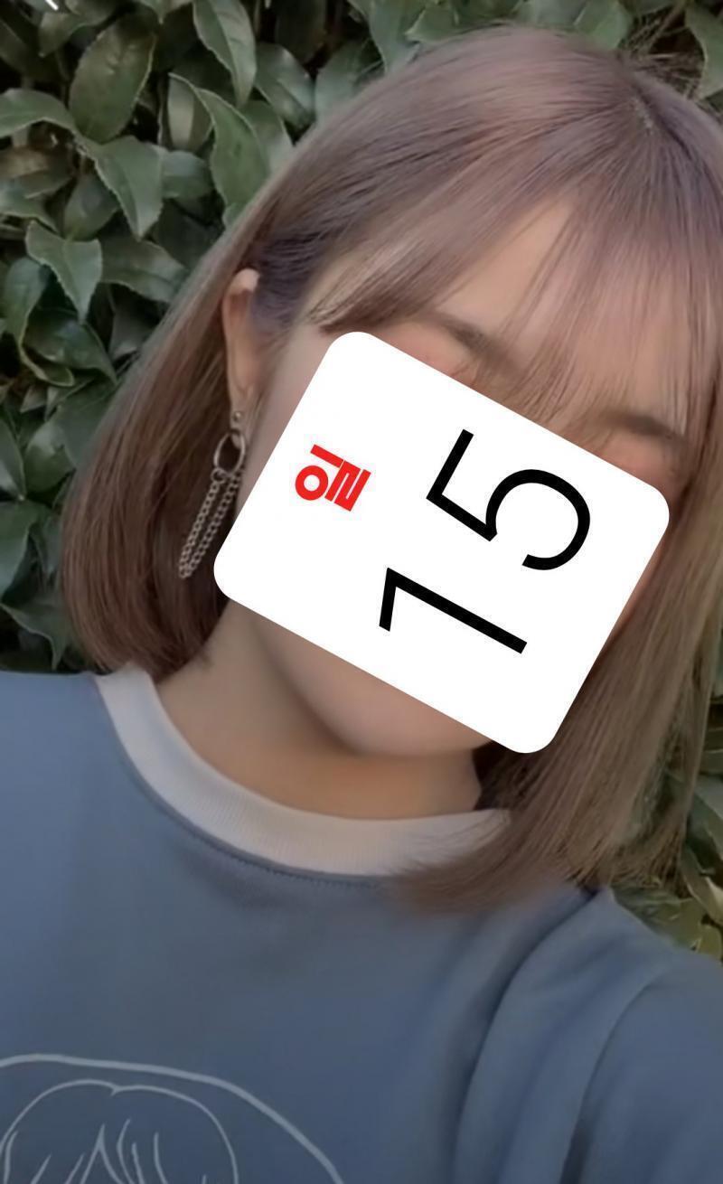 똑같은머리객인다 밝기때메 다른거같아