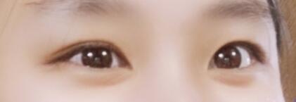 헐ㅠㅠ 스레주인데 오랜만에 와보니 많이 와줬네ㅠㅠ 다들 예쁘다 눈 사진 안 올린 사람들도 다 마음씨도 예쁘고 ㅠㅠㅠ 스레주 눈은 건강히 잘 지내