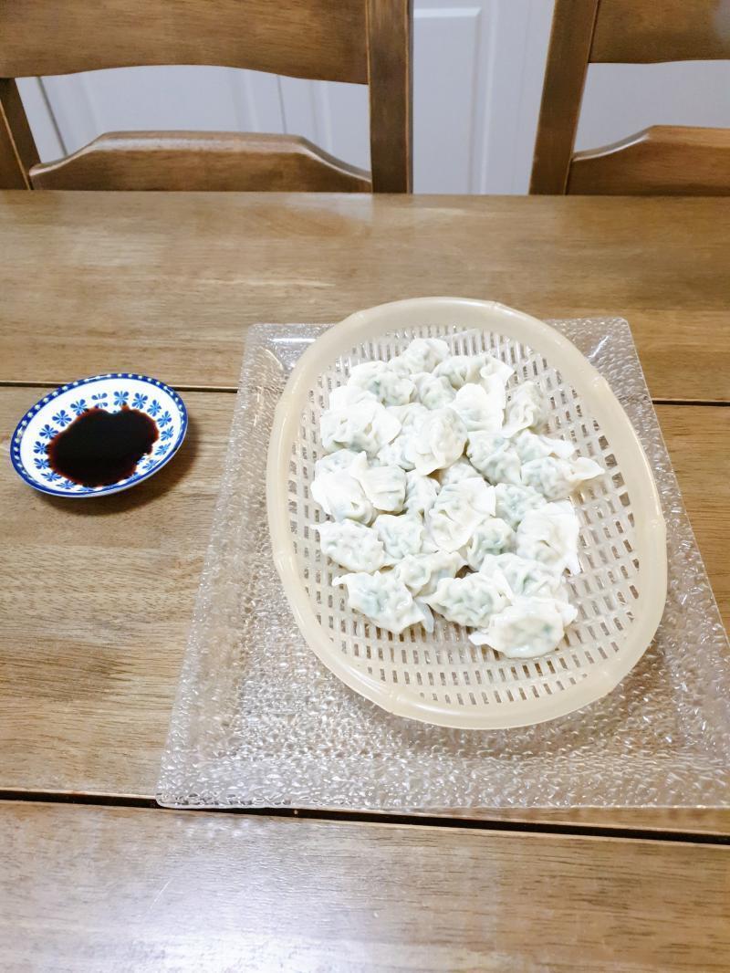 다들 나름 맛있게 찍네ㅋㅋ 나는 물만두!