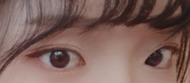 순서대로 까마귀 메이크업... ٩(๑•̀o•́๑)و 이랑 최근 데일리! 그리고 축제 메이크업 이랄까...?? 미간이 넓어서리... 다들 눈 진짜