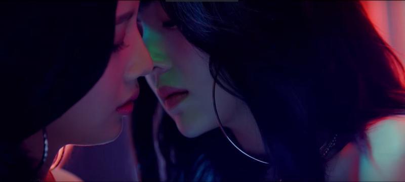 늦어서 미안 갤러리 뒤지다 찾아서 올려봐...