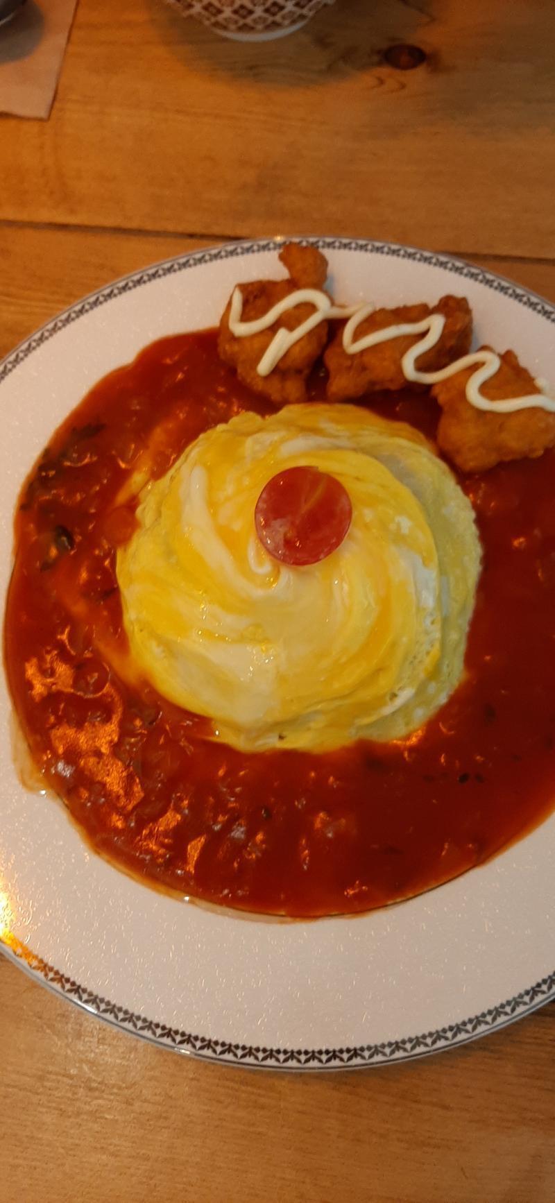 히