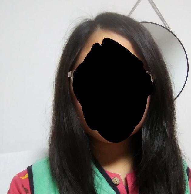 내가 계속 머리를 포니테일로 묶고 다녔거든 이제부터 풀고 다니려고 하는데...혹시 많이 이상해 보여?