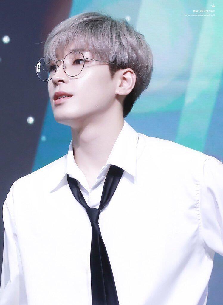 세븐틴 전원우ㅜㅜㅜㅠ 진짜 내 외모도 내 스탈이지만 성격이나 매력이 진짜ㅜㅜㅜ
