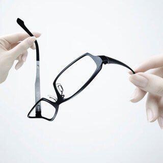 신기한 안경들 야광 안경 반려동물용 안경(아마도 개나 고양이) 부러지지 않는(구부러지는) 안경