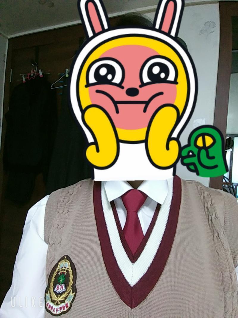 내가 자랑하는, 앞으로 입기 귀찮아지게 될...고등학교 교복이양!