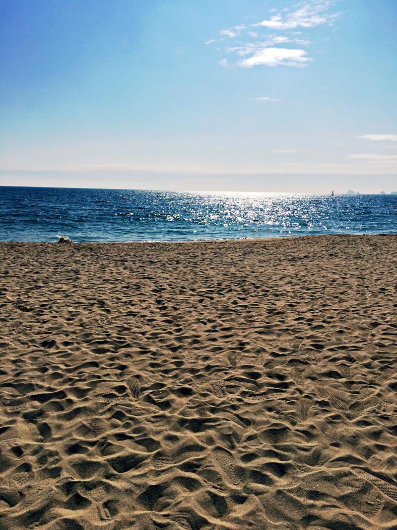 첫번째 두번째는 부산! 세번째는 미국 버지니아주에서 찍은 사진!
