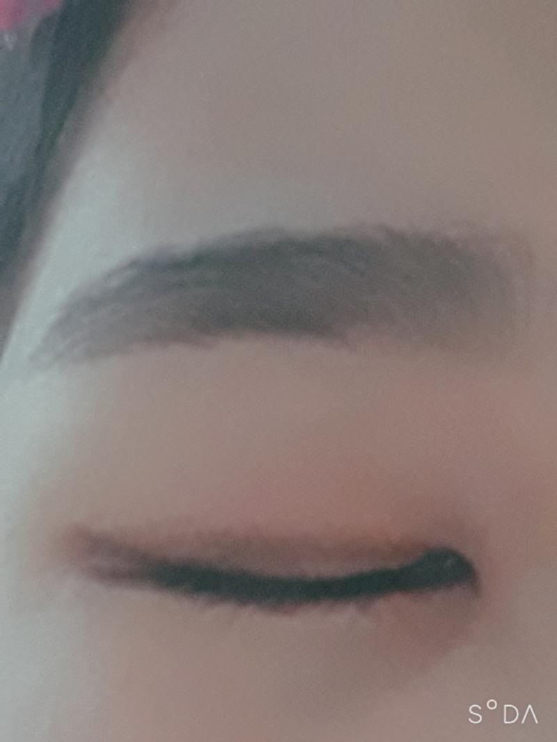 심심해서 집에서 하구 찍어봤엉 속쌍이긴 한데 섀도우 다 잡아먹어서 ㅋㅋㅋㅋㅋㅋ 화질 미안행