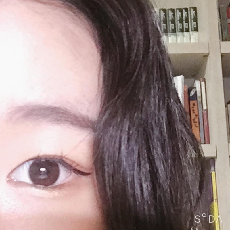 혹시 이번에는 속눈썹 잘 올라갔는지 봐줄수 있을까? ㅜㅜ