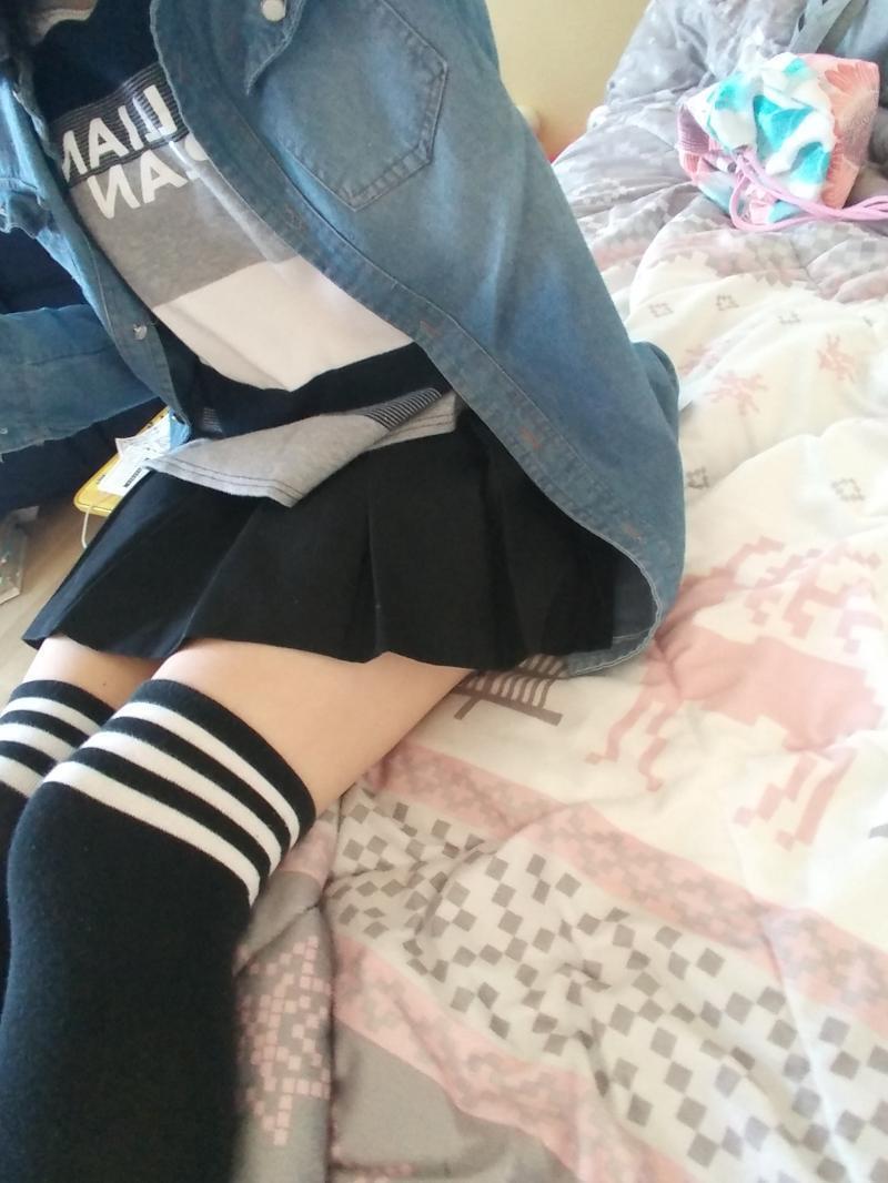 멀쩡한 사진이 업는데 좀 더 찾아올게...