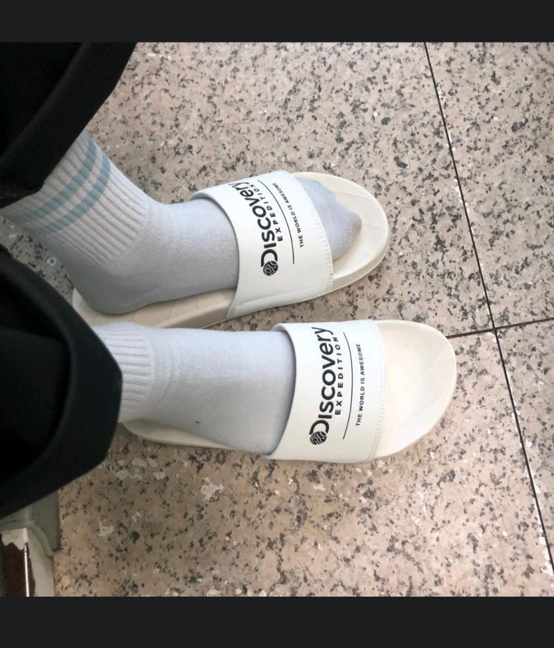 다른 브랜드거로 이미 있는데 새로 사는거얌 어땡