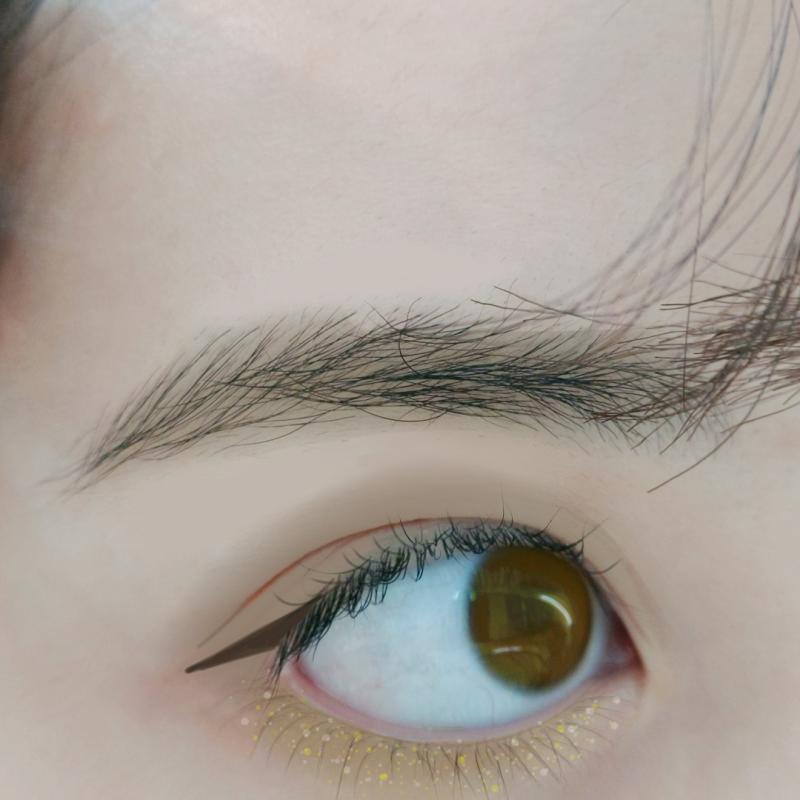 >>2 넌 눈이예뻐서 뭘해도 잘어울릴것같다.. 쿨톤이라길래 쿨한 브라운으로 해봤어! 맘에 들었으면 조켓당...⸝⸝ʚ̴̶̷̆ ̯ʚ̴̶̷̆⸝⸝