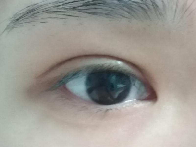 나 쌍수하고 붓기 덜 빠졌는데 괜찮아?? 쌍수하고 아직 화장 안해봐서 어떻게 해야할지 모르겠다ㅠㅠㅜㅠㅜㅠ 나아는 가을 윔톤!!!