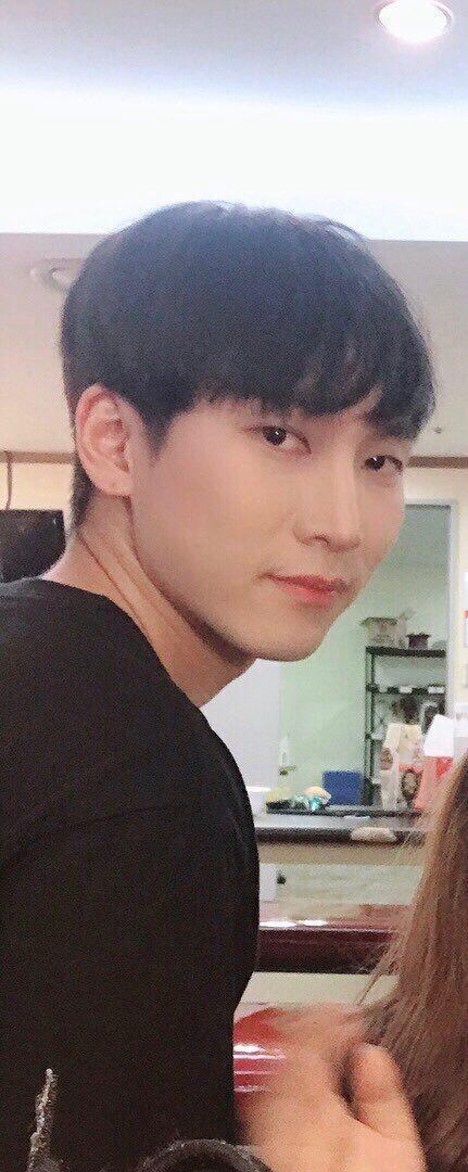 비투비 서은광 한번만 보고가💙 우리 은광이 곧 전역이네ㅠㅠ 빨리 보고싶다 사랑해ㅠㅠ