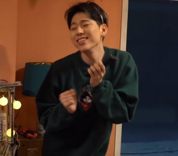 지코 진짜 작사, 작곡 진짜 잘해 세정-꽃길, 워너원-캥거루, 싸이-I LUV IT 등 작곡, 작사에 참여했어 (어떤건 작곡만) 세정의 꽃길은