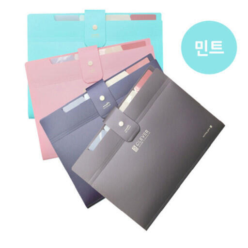 노트 많이 쟁여놔요 화일철이라 해야하나 그것고 꼭 사고요 프린트 개많아져서 저거 하나로는 부족항 정도에요 ㅠㅠㅠ