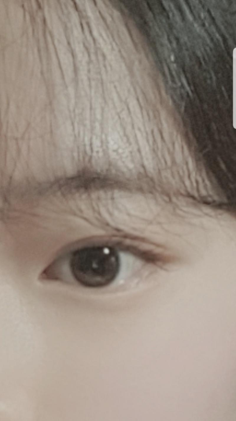 앞머리 미안 흰끼도는 코랄을 썼엉