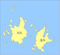 독도는 한자로 獨(홀로 독) 島(섬 도)야. 그런데 독도는 혼자 있지 않고, 동도와 서도 둘이 같이 있어