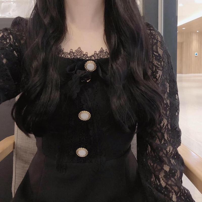 이게 나풀인가..? 나름 빡 꾸민 옷 같은데 참고로 옷은 썸데이즈 꺼야