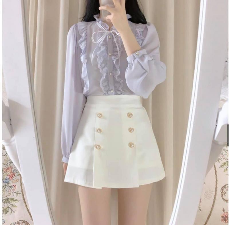 이게 나풀인가..? 나름 빡 꾸민 옷 같은데 참고로 옷은 썸데이즈 꺼야