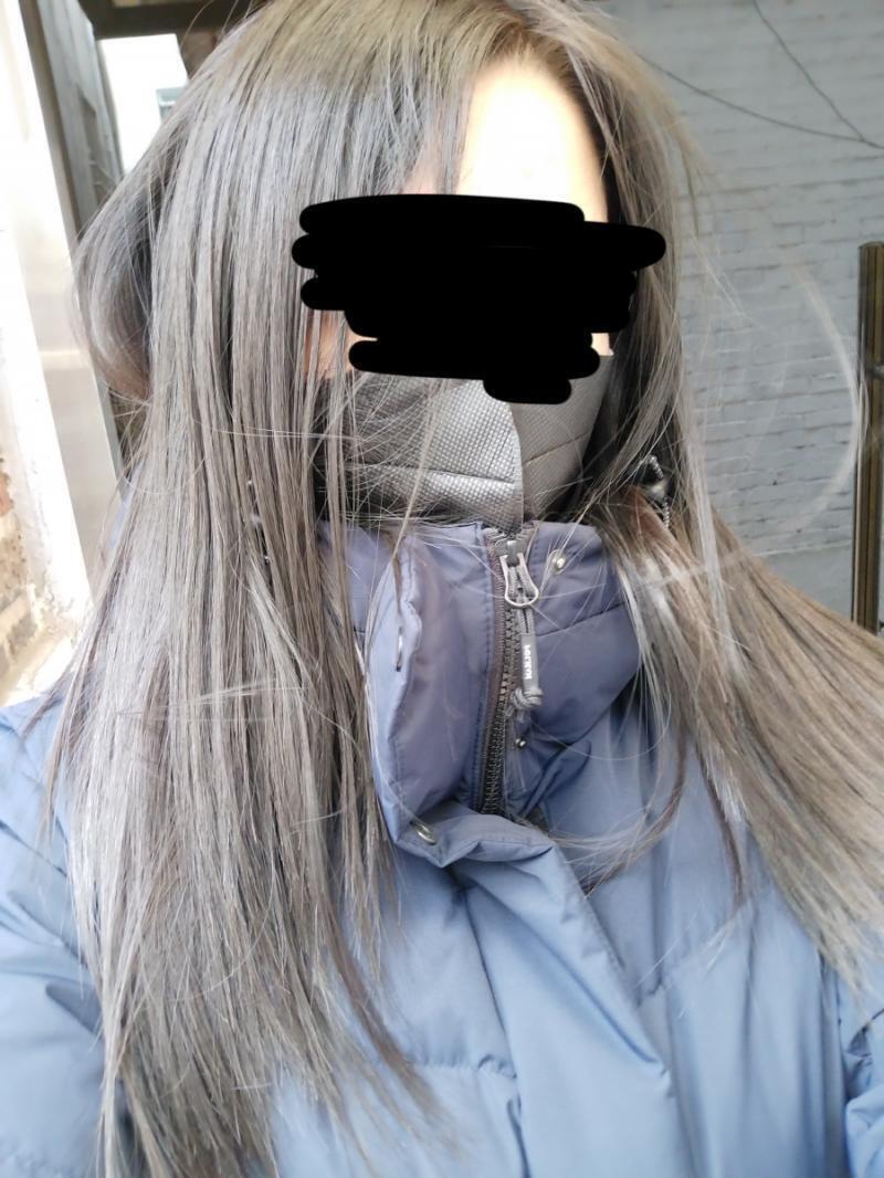 ! 머리 산발.. 햇빛때문에 좀 밝게보인다