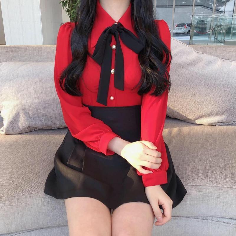 이게 나풀인가..? 나름 빡 꾸민 옷 같은데 참고로 옷은 썸데이즈 꺼야