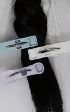 나 방금 아파트 관리소장이 울집 온지 모르고 거실로 나갔거든? 나 근데 지금 양갈래로 머리 땋고 빨래집개로 고정시킨 상태임 ㅅㅂ ㅋㅋㅋㅋㅋㅋㅋㅋ
