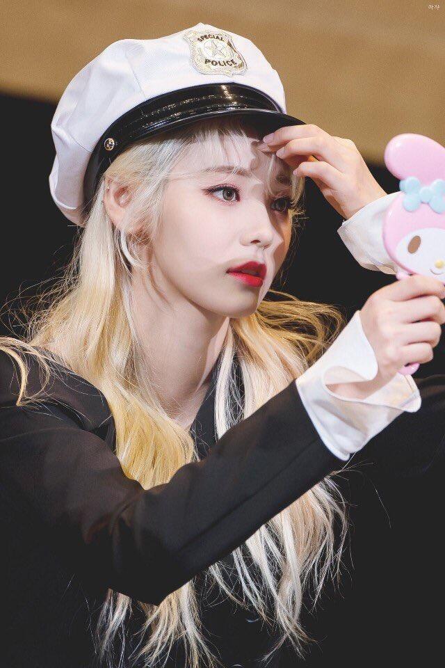나 ㅇㅁㅇㄱ 지호...ㅠㅠㅜㅜ 죽고싶어 넘 좋아서 아니면 ㅇㄷㅇㅅㄴ 김립이나 진솔...ㅠㅠ 걍 다 존잘