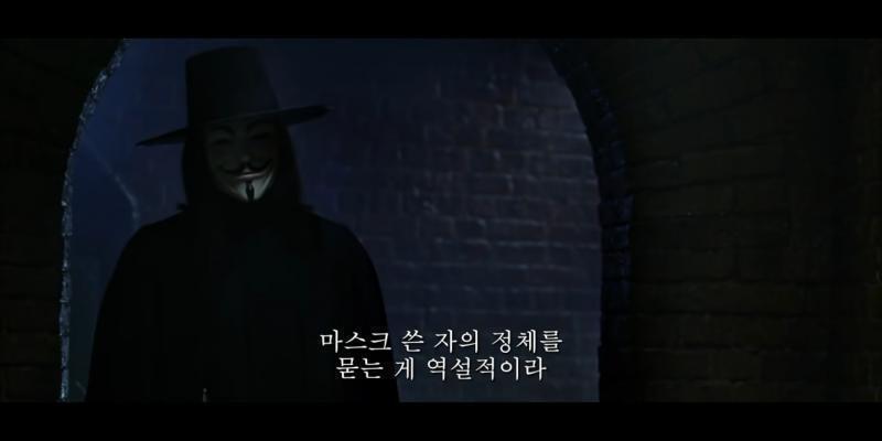 >>170 꼭 단톡방을 파거나 스레딕 외적으로 만나는 것 만이 친목이 아니야. 누가 누구인지 알아서 익명성이 훼손되는 것도 친목이야. 만약 이